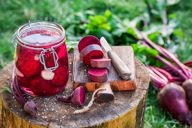 Ingredients for pickled beetroots in the jar